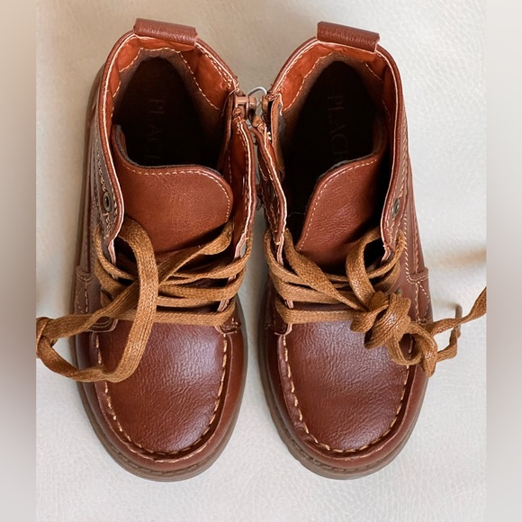 The Children’s Place Toddler Boys Lace Up Boots 10 - Picture 8 of 9